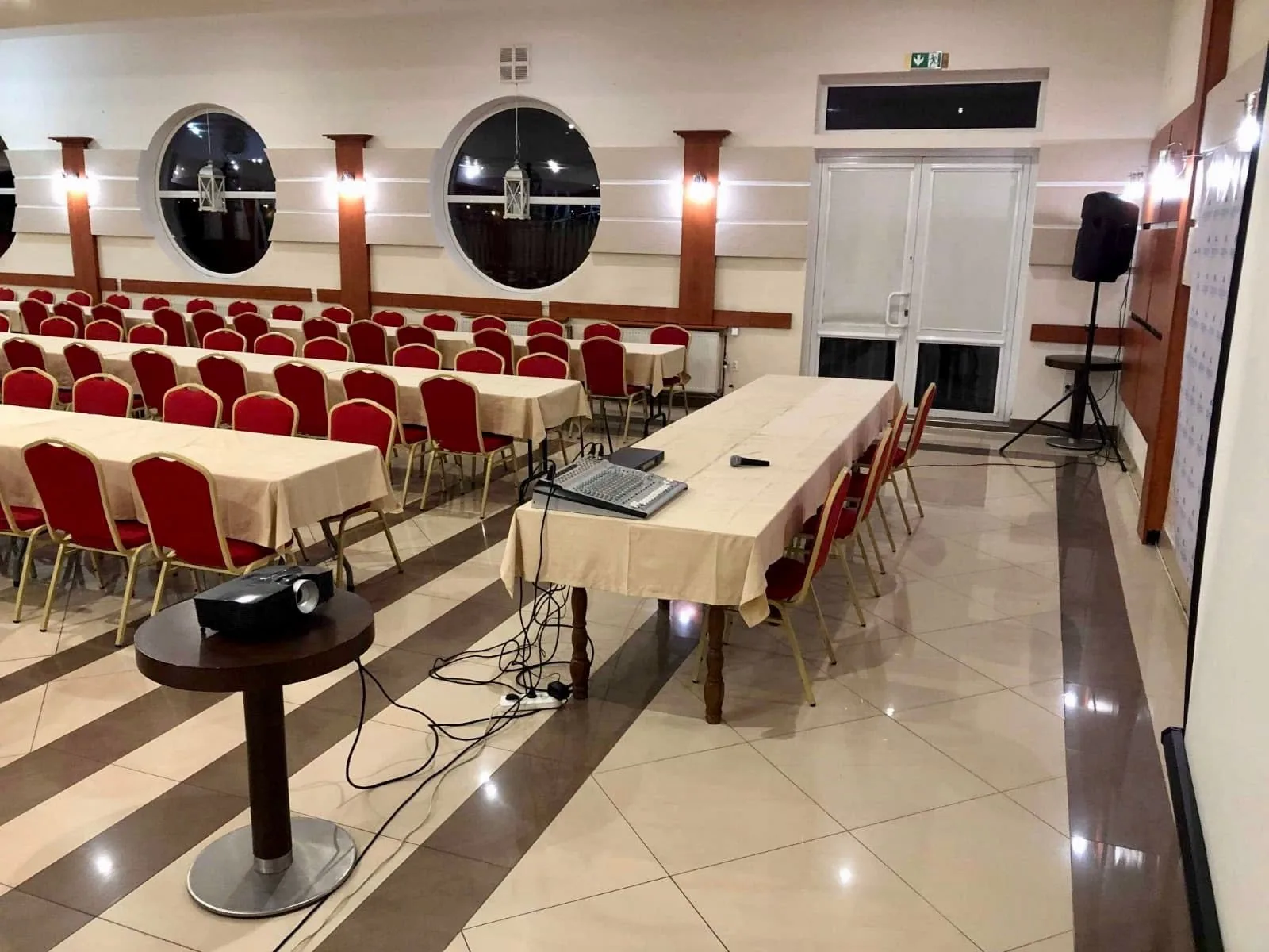Przerwa kawowa i networking