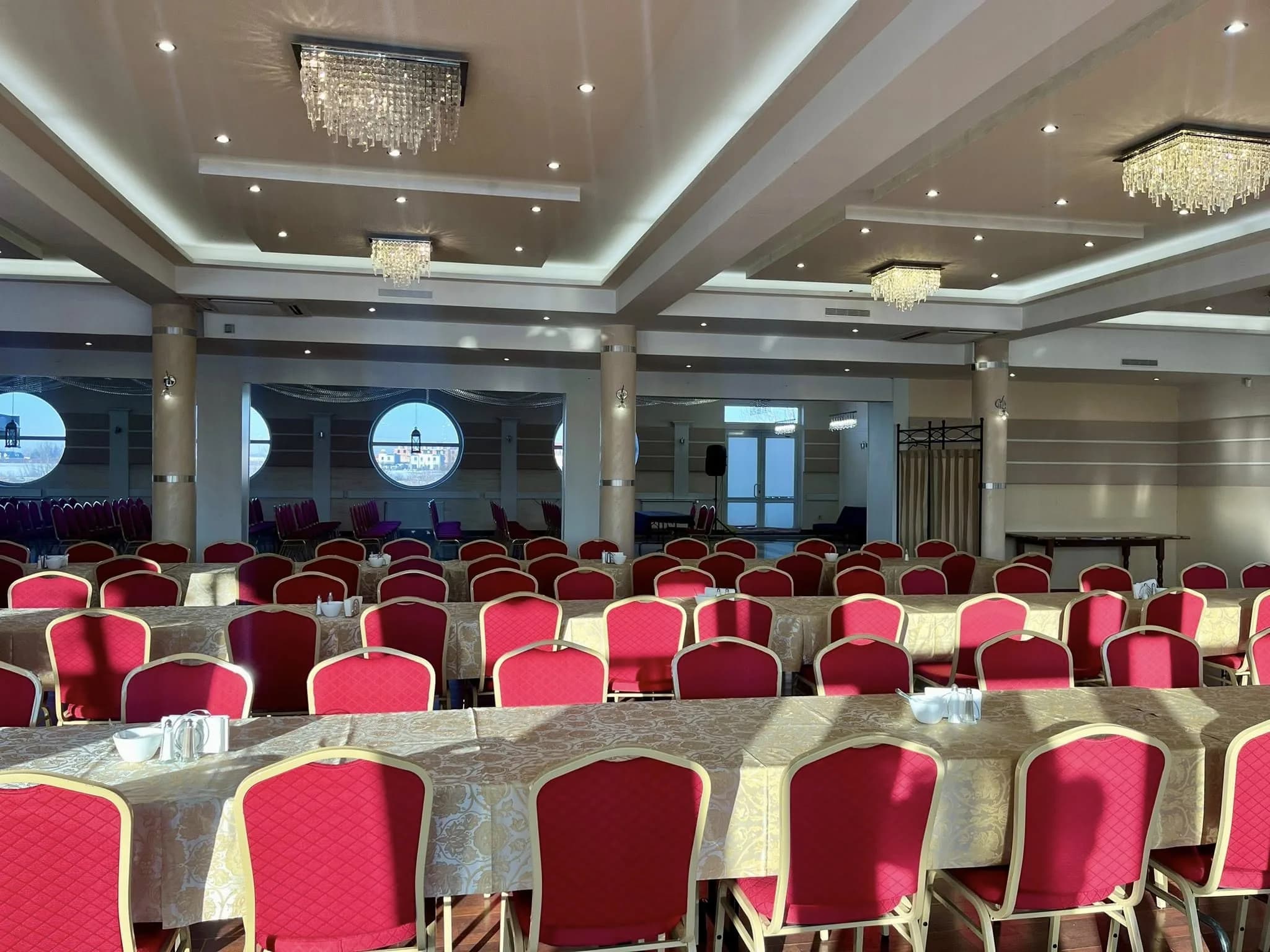 Sale łączone, konferencja do 350 uczestników w Restauracji Szkiełka