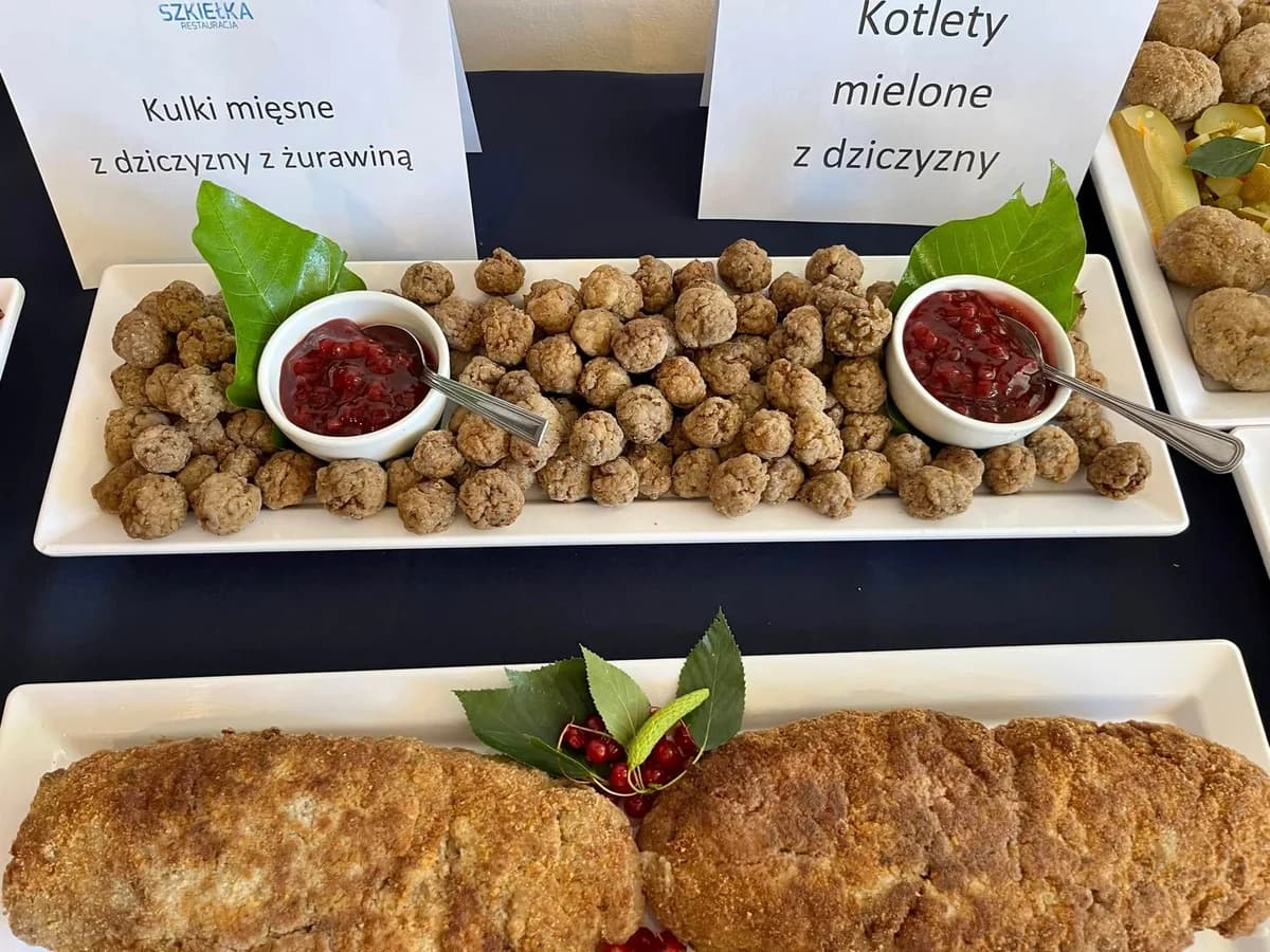 Dziczyzna z kuchni Szkiełek, Łowicz